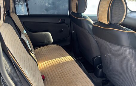 Toyota Succeed I рестайлинг, 2004 год, 410 000 рублей, 8 фотография