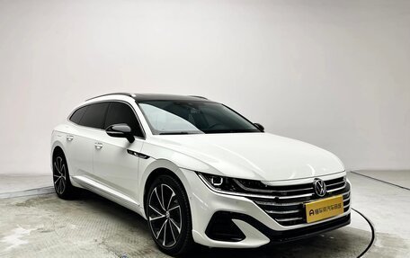 Volkswagen Passat CC, 2023 год, 4 450 000 рублей, 3 фотография