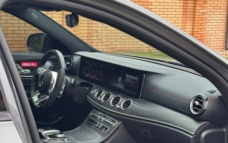 Mercedes-Benz E-Класс AMG, 2018 год, 4 940 000 рублей, 7 фотография