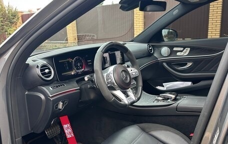 Mercedes-Benz E-Класс AMG, 2018 год, 4 940 000 рублей, 19 фотография