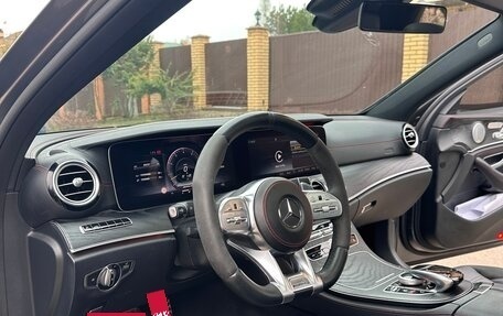 Mercedes-Benz E-Класс AMG, 2018 год, 4 940 000 рублей, 9 фотография