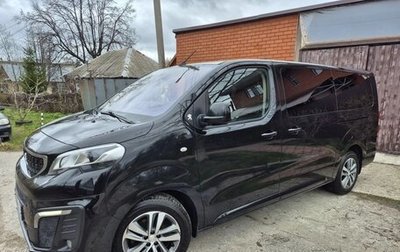 Peugeot Traveller I, 2017 год, 3 700 000 рублей, 1 фотография