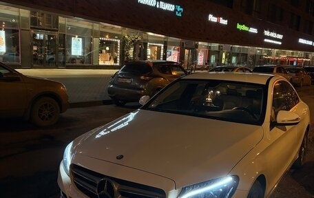 Mercedes-Benz C-Класс, 2015 год, 2 700 000 рублей, 1 фотография