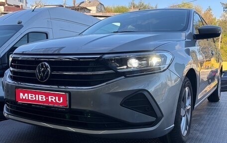 Volkswagen Polo VI (EU Market), 2021 год, 2 100 000 рублей, 1 фотография