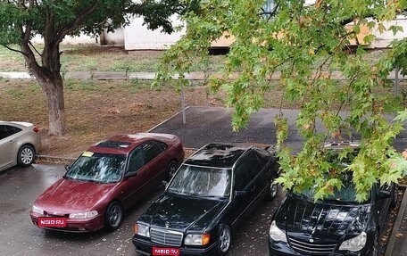 Mercedes-Benz W124, 1993 год, 400 000 рублей, 1 фотография