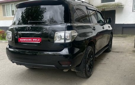 Nissan Patrol, 2011 год, 1 700 000 рублей, 3 фотография