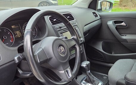 Volkswagen Polo VI (EU Market), 2010 год, 1 099 000 рублей, 11 фотография