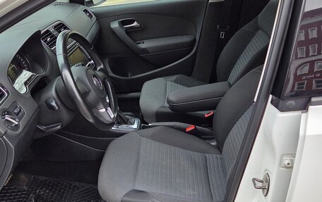 Volkswagen Polo VI (EU Market), 2010 год, 1 099 000 рублей, 10 фотография