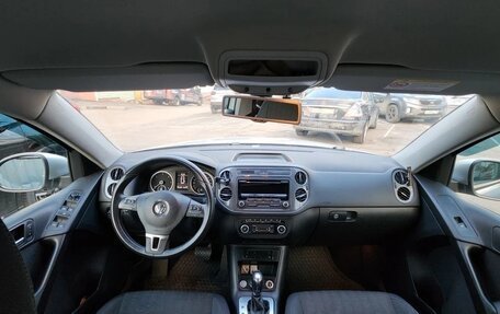 Volkswagen Tiguan I, 2013 год, 1 800 000 рублей, 4 фотография