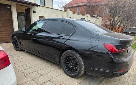 BMW 7 серия, 2019 год, 6 300 000 рублей, 5 фотография