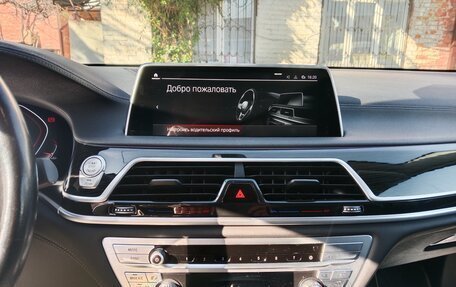 BMW 7 серия, 2019 год, 6 300 000 рублей, 9 фотография