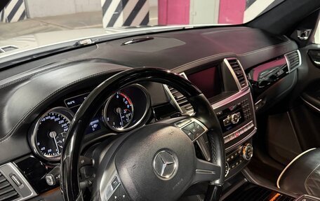 Mercedes-Benz GL-Класс, 2012 год, 2 300 000 рублей, 8 фотография