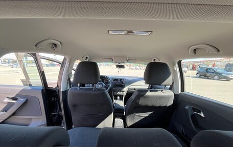 Volkswagen Polo VI (EU Market), 2010 год, 720 000 рублей, 10 фотография