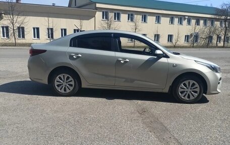 KIA Rio IV, 2017 год, 1 580 000 рублей, 5 фотография