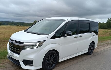 Honda Stepwgn IV, 2021 год, 1 940 000 рублей, 3 фотография