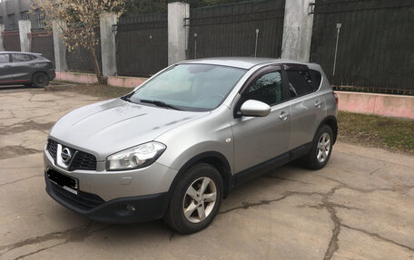 Nissan Qashqai, 2012 год, 840 000 рублей, 2 фотография