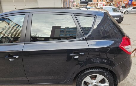 KIA cee'd I рестайлинг, 2011 год, 680 000 рублей, 19 фотография