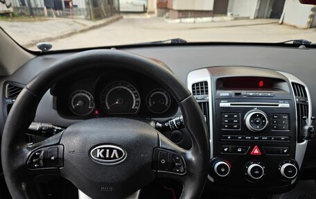 KIA cee'd I рестайлинг, 2011 год, 680 000 рублей, 37 фотография