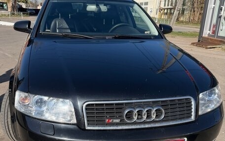 Audi A4, 2003 год, 550 000 рублей, 2 фотография