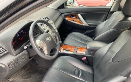 Toyota Camry, 2011 год, 1 250 000 рублей, 21 фотография