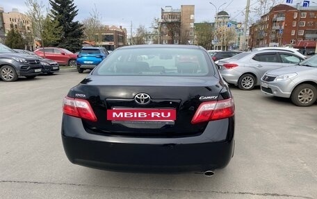 Toyota Camry, 2011 год, 1 250 000 рублей, 4 фотография