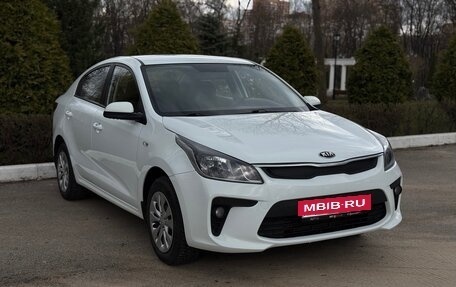 KIA Rio IV, 2018 год, 1 050 000 рублей, 4 фотография