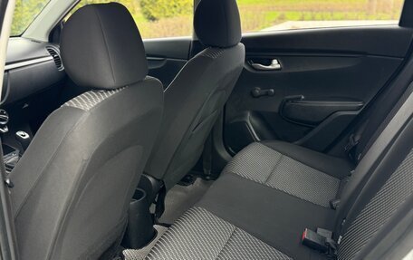 KIA Rio IV, 2018 год, 1 050 000 рублей, 29 фотография