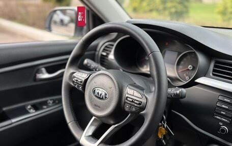 KIA Rio IV, 2018 год, 1 050 000 рублей, 24 фотография