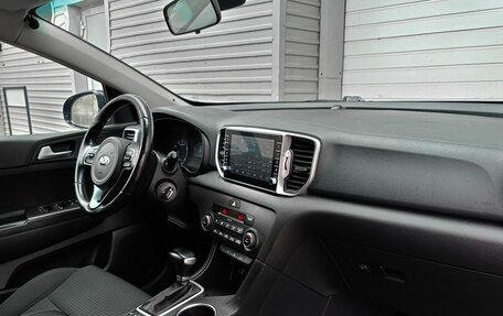 KIA Sportage IV рестайлинг, 2017 год, 2 098 000 рублей, 9 фотография