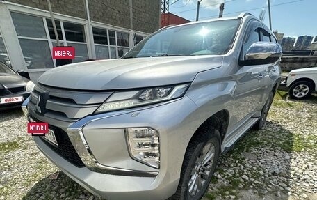 Mitsubishi Pajero Sport III рестайлинг, 2021 год, 3 200 000 рублей, 2 фотография