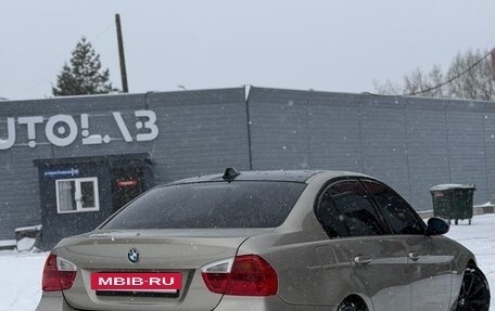 BMW 3 серия, 2007 год, 700 000 рублей, 3 фотография