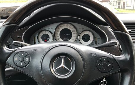 Mercedes-Benz CLS, 2009 год, 1 750 000 рублей, 16 фотография