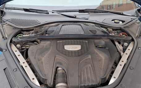 Porsche Panamera II рестайлинг, 2018 год, 12 000 000 рублей, 7 фотография