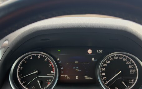 Toyota Camry, 2021 год, 3 200 000 рублей, 12 фотография