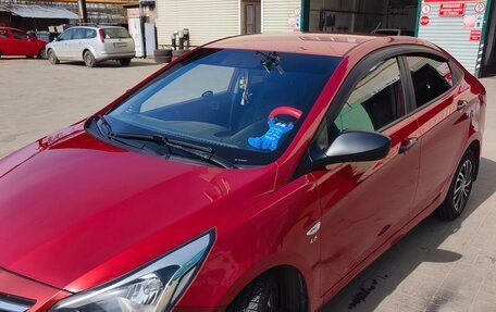 Hyundai Solaris II рестайлинг, 2014 год, 895 000 рублей, 9 фотография