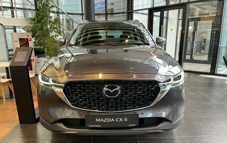 Mazda CX-5 II, 2025 год, 5 800 000 рублей, 2 фотография