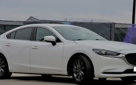 Mazda 6, 2018 год, 1 980 000 рублей, 11 фотография