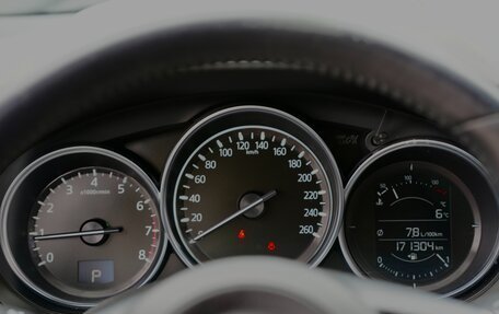 Mazda 6, 2018 год, 1 980 000 рублей, 18 фотография