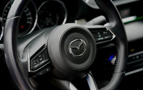 Mazda 6, 2018 год, 1 980 000 рублей, 17 фотография