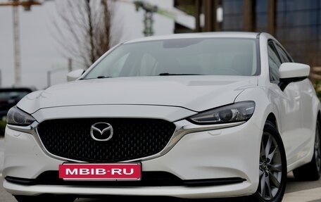 Mazda 6, 2018 год, 1 980 000 рублей, 3 фотография