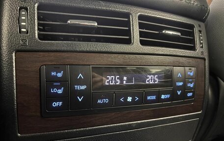 Toyota Land Cruiser 200, 2018 год, 7 500 000 рублей, 17 фотография