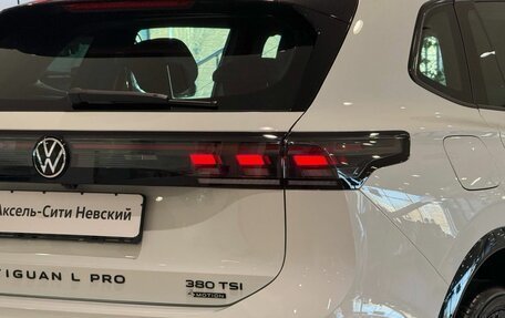 Volkswagen Tiguan, 2026 год, 4 890 000 рублей, 4 фотография