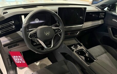 Volkswagen Tiguan, 2026 год, 4 890 000 рублей, 15 фотография