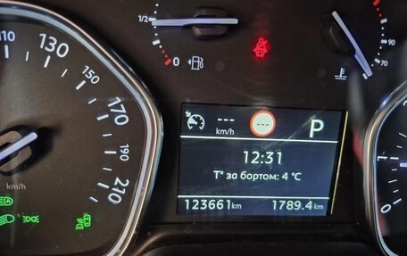 Peugeot Traveller I, 2017 год, 3 700 000 рублей, 7 фотография