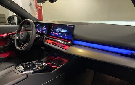 BMW 5 серия, 2025 год, 12 875 000 рублей, 13 фотография