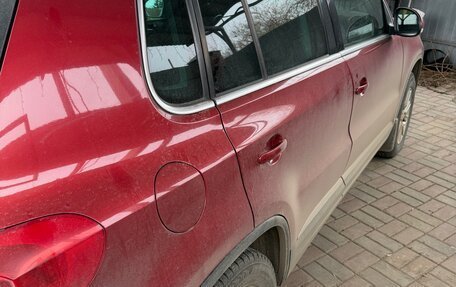 Volkswagen Tiguan I, 2011 год, 1 300 000 рублей, 10 фотография