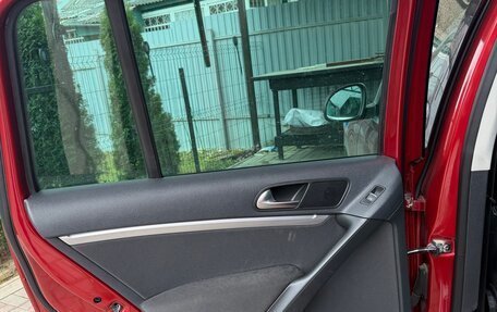 Volkswagen Tiguan I, 2011 год, 1 300 000 рублей, 20 фотография