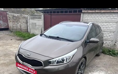 KIA cee'd III, 2014 год, 1 250 000 рублей, 2 фотография