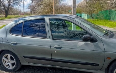 Renault Megane II, 2000 год, 300 000 рублей, 2 фотография