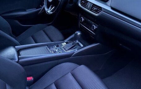 Mazda 6, 2017 год, 2 000 000 рублей, 6 фотография